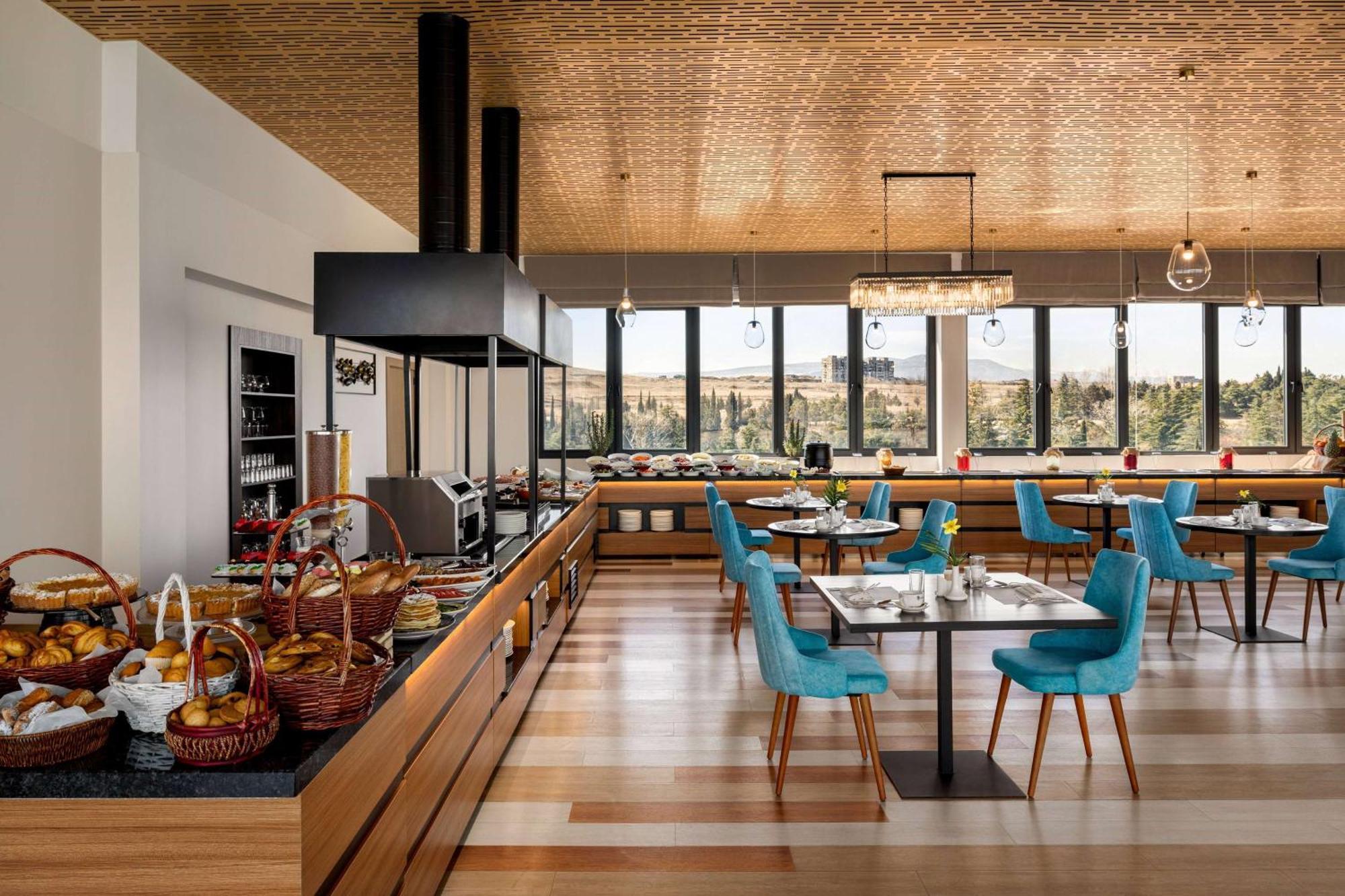 Gino Seaside Tbilisi, Trademark Collection By Wyndham المظهر الخارجي الصورة